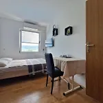 Pensión Ensuite 3*