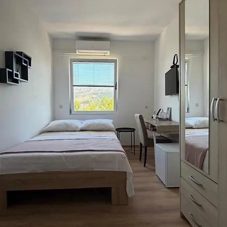 Ensuite Renovated 2026